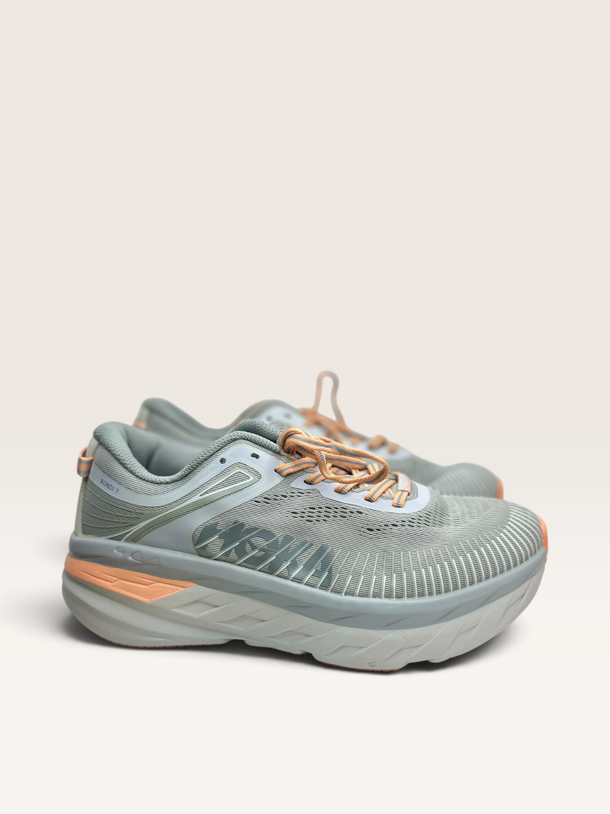 HOKA ONE ONE BONDI 7