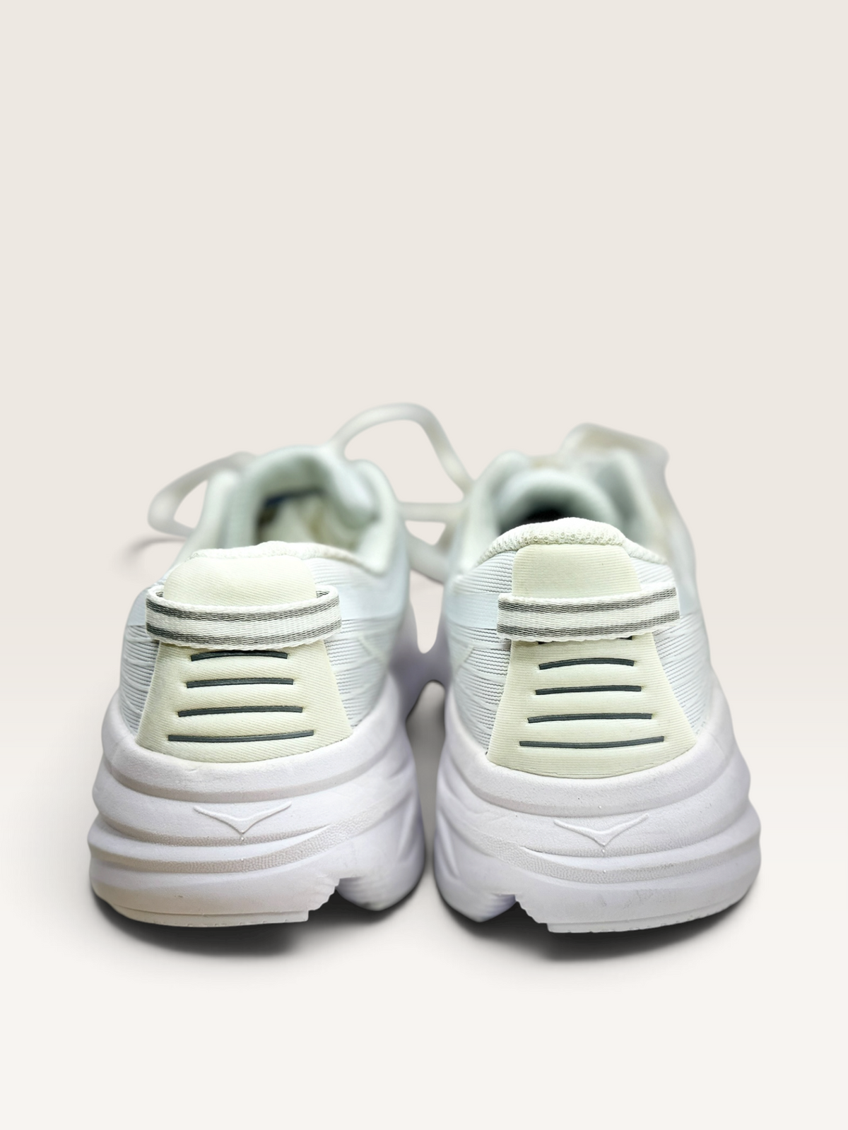 HOKA ONE ONE BONDI 7