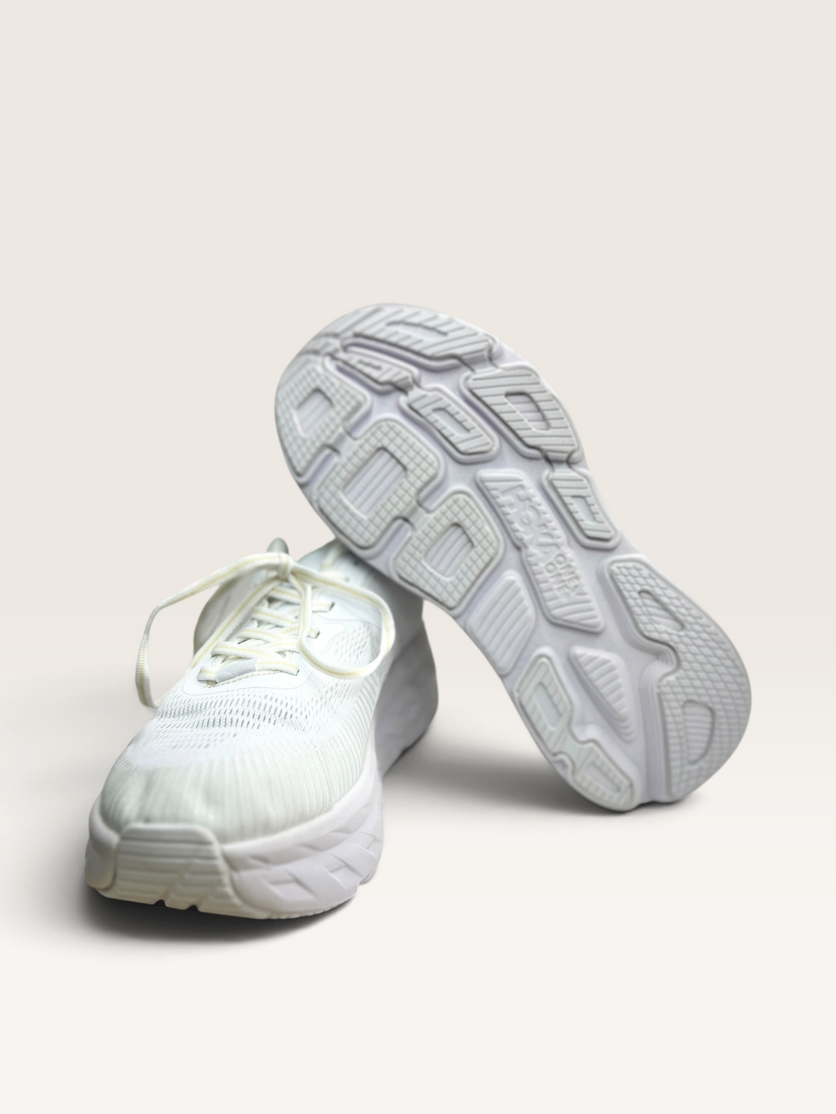 HOKA ONE ONE BONDI 7