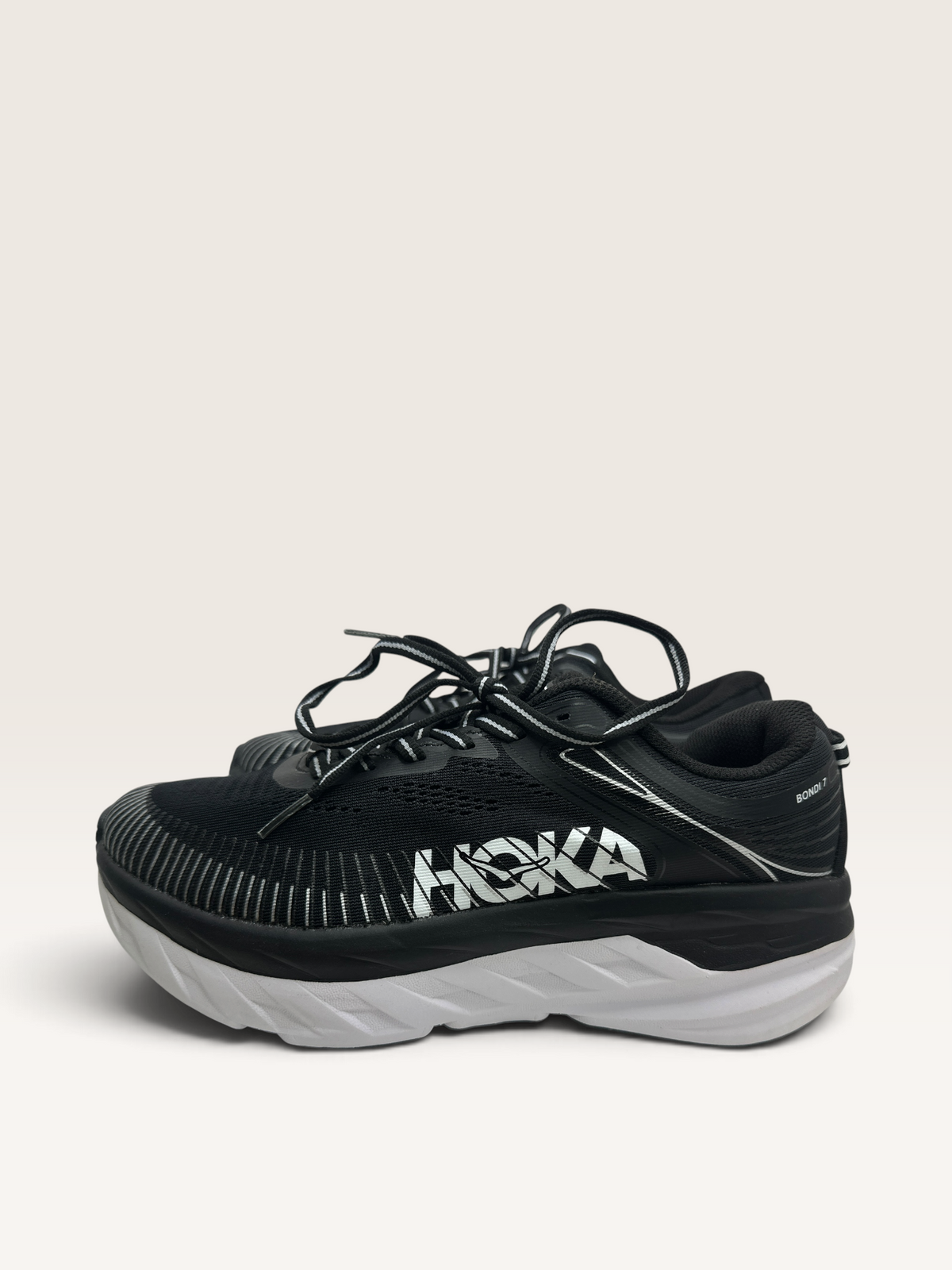 HOKA ONE ONE BONDI 7