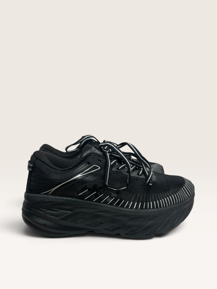 HOKA ONE ONE BONDI 7