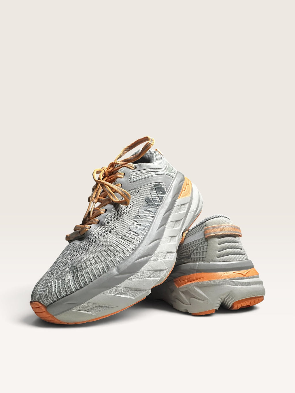 HOKA ONE ONE BONDI 7-GREY
