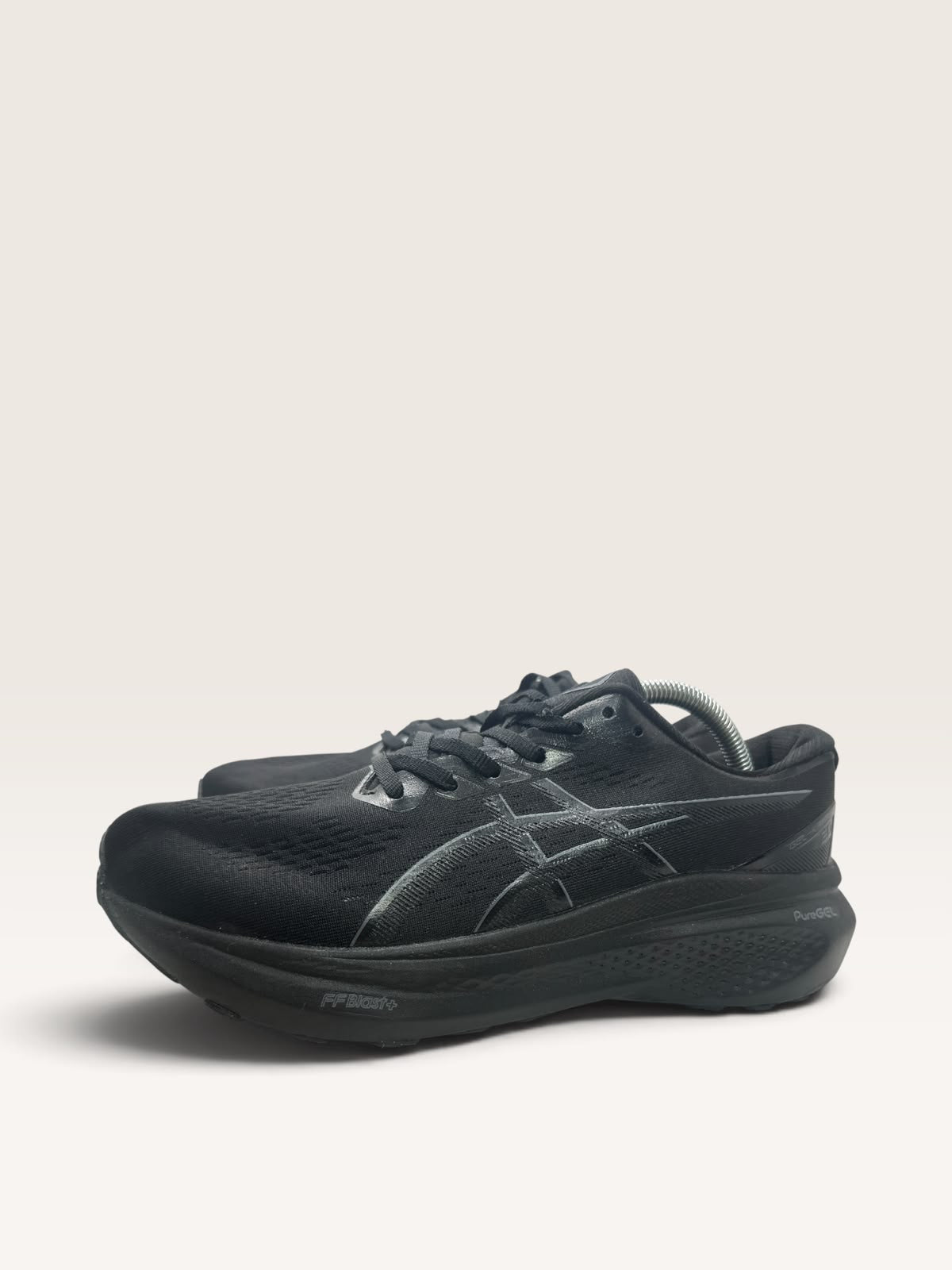 ASICS GEL-KAYANO 30