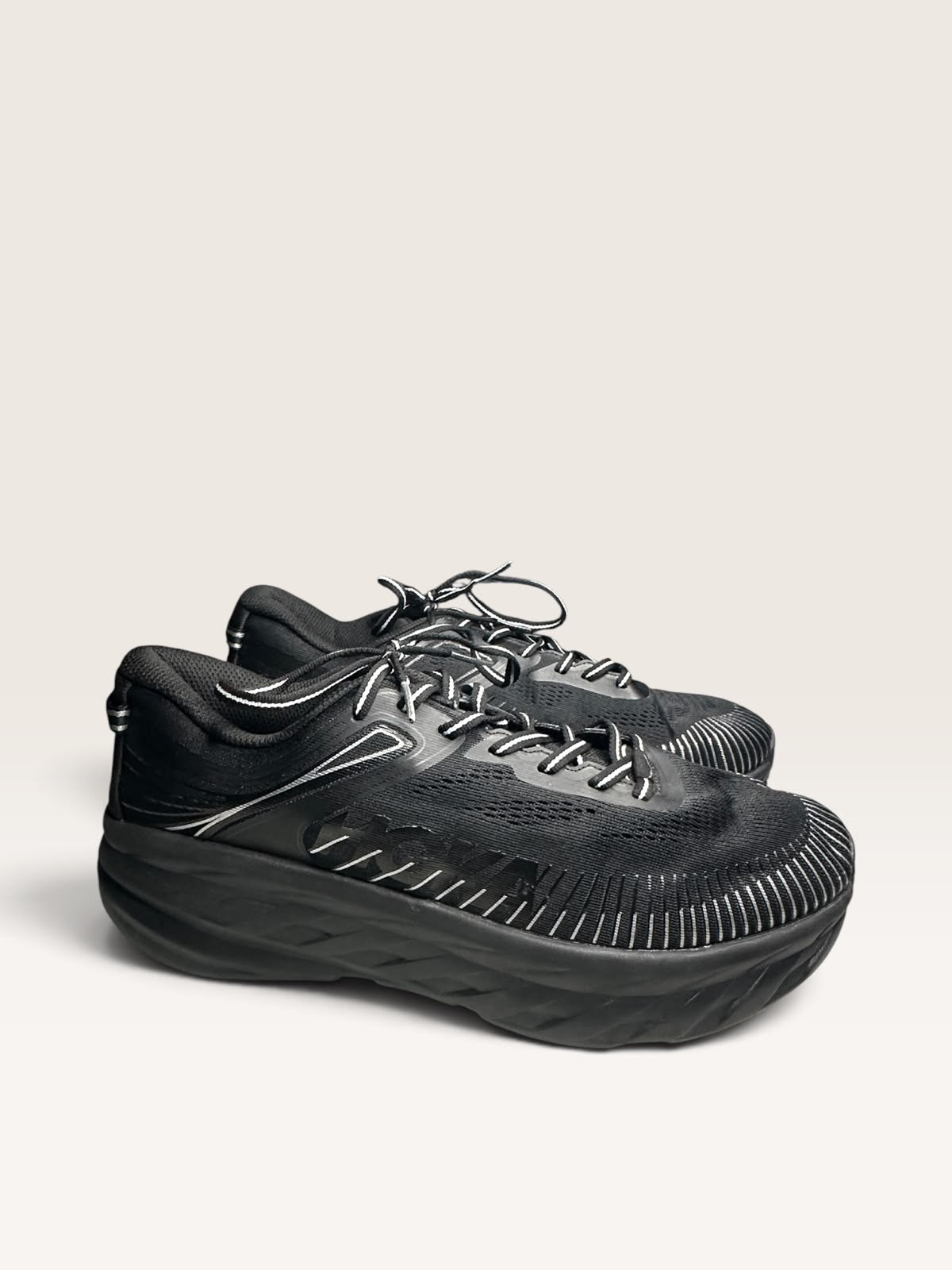 HOKA ONE ONE BONDI 7