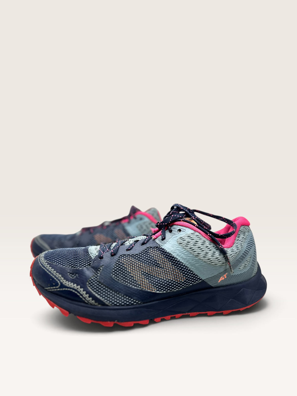 New Balance Terrain Trail