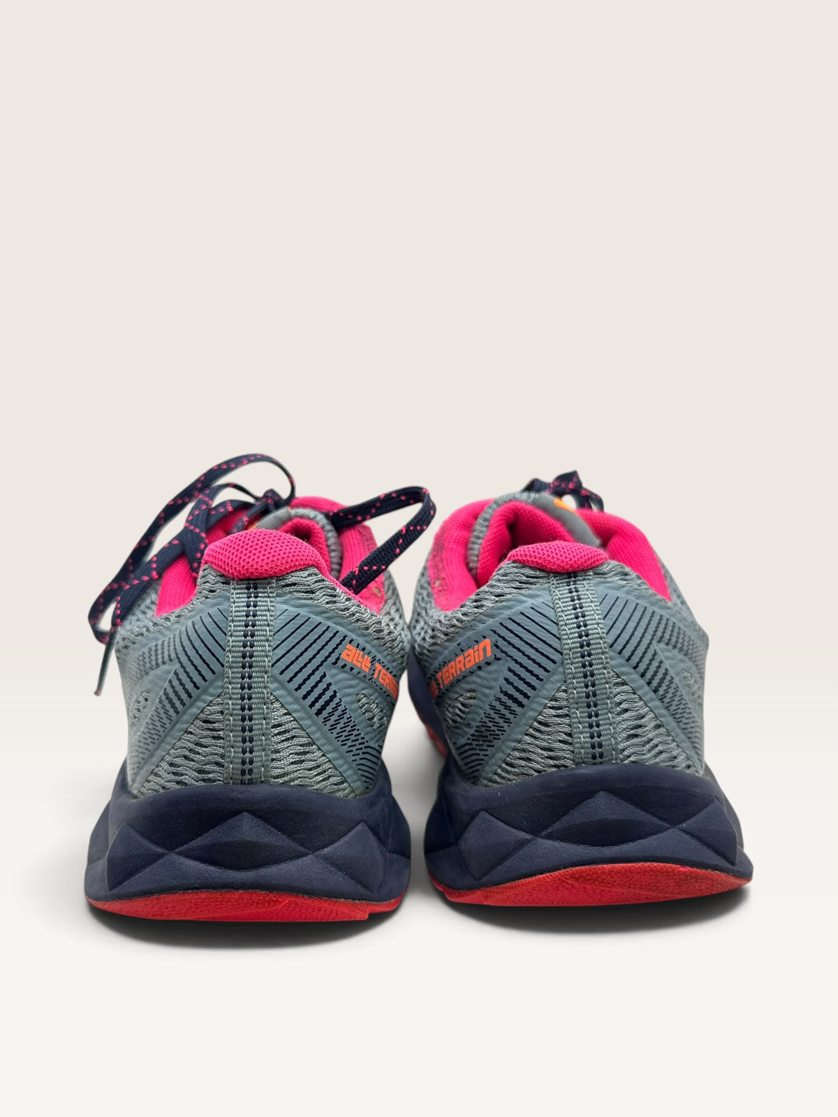 New Balance Terrain Trail